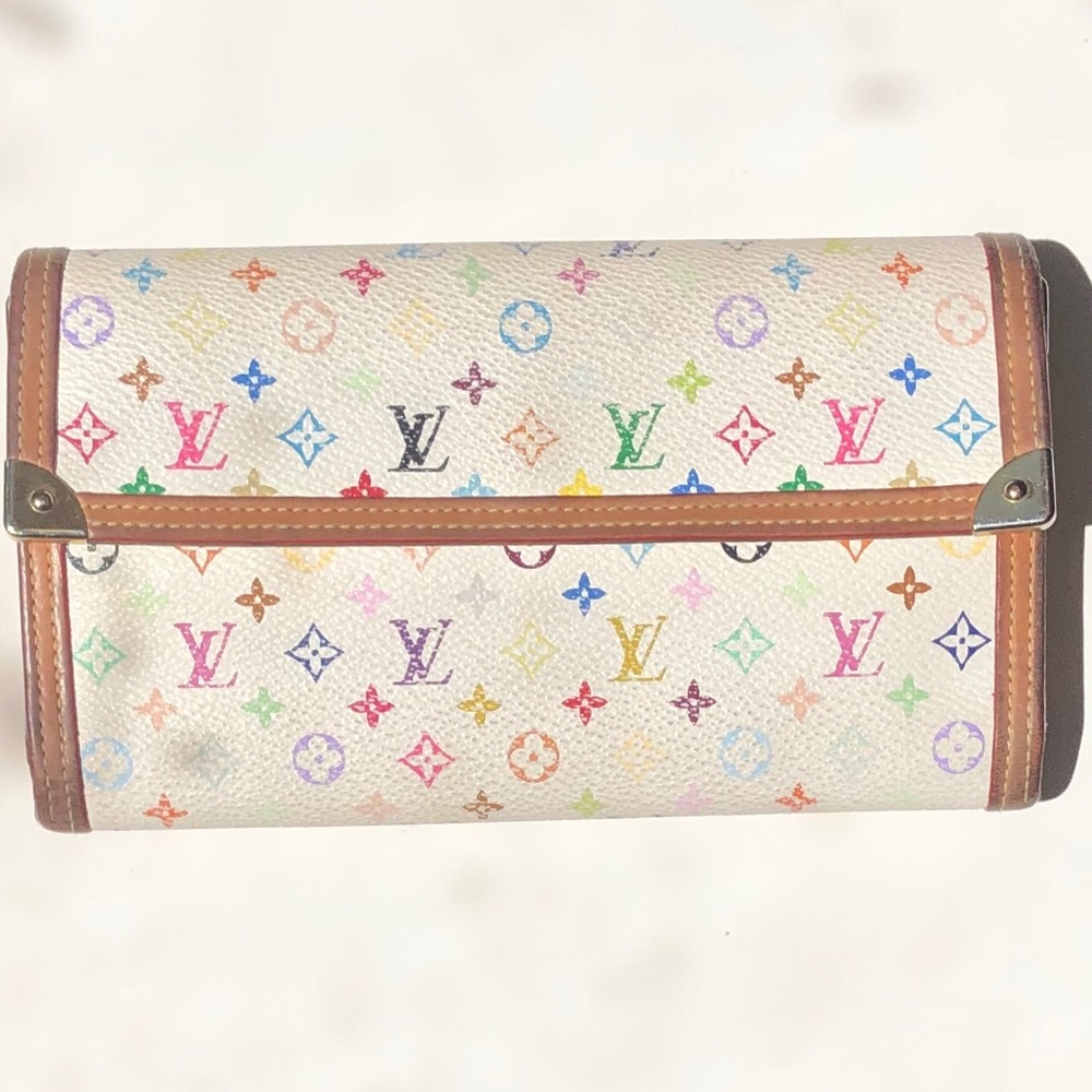 Louis Vuitton Porte Tresor Wallet - Picture 15 of 16